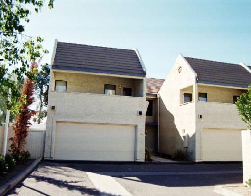 833 E Redondo Dr., Tempe, AZ 85282