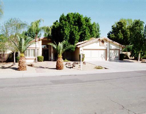 6930 W Columbine Dr., Peoria, AZ 85381