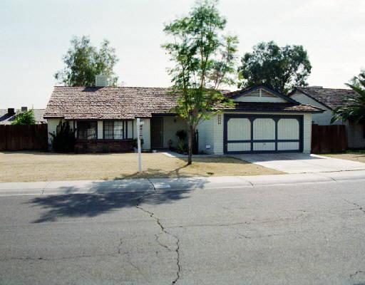 6007 W Harmont Dr., Glendale, AZ 85302