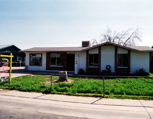 8413 W Heatherbrae Dr., Phoenix, AZ 85037