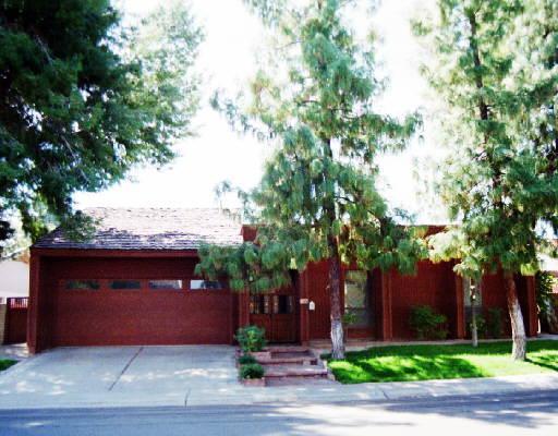 1421 E Whalers Way, Tempe, AZ 85283