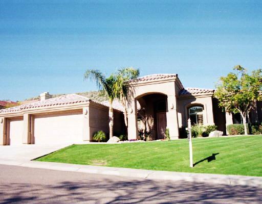 902 E Cathedral Rock Dr., Phoenix, AZ 85048