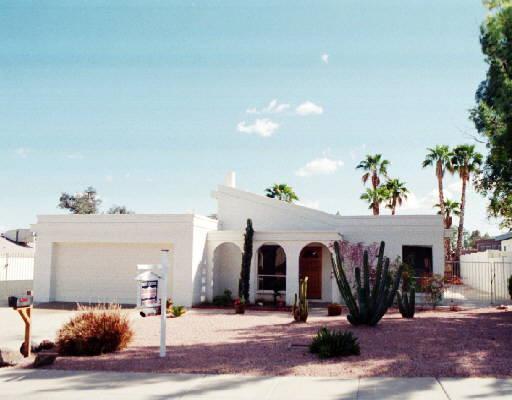 2039 E Janice Way, Phoenix, AZ 85022