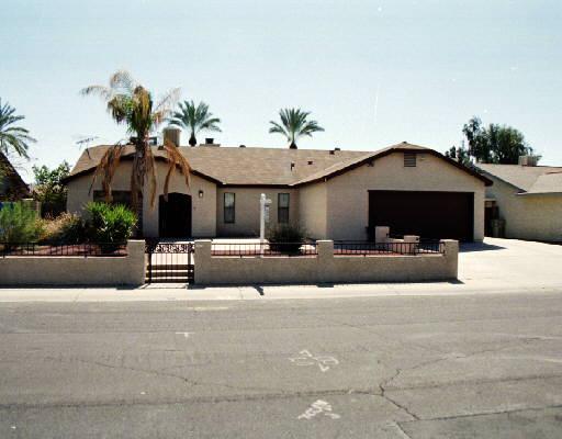 5133 W Mercer Ln., Glendale, AZ 85304