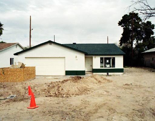 720 E Old Southern Ave., Phoenix, AZ 85040