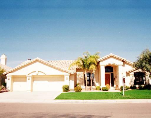 2202 E Sapium Way, Phoenix, AZ 85048