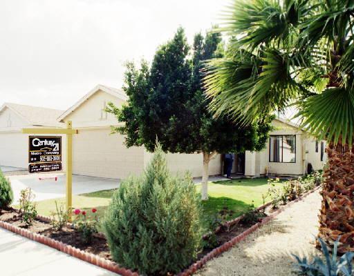 8619 W College Dr., Phoenix, AZ 85037