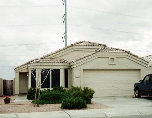 2761 E Redwood Ln., Phoenix, AZ 85048