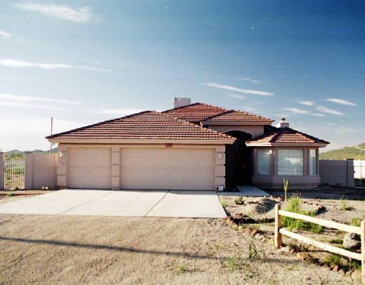 2309 W Mesquite Ave., Phoenix, AZ 85086