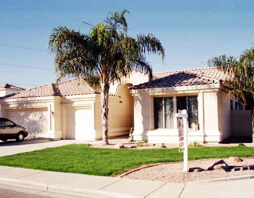 416 N Date Palm Dr., Gilbert, AZ 85234