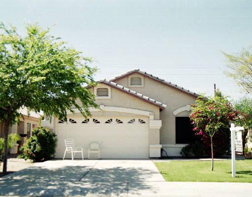 320 N Bay Dr., Gilbert, AZ 85233
