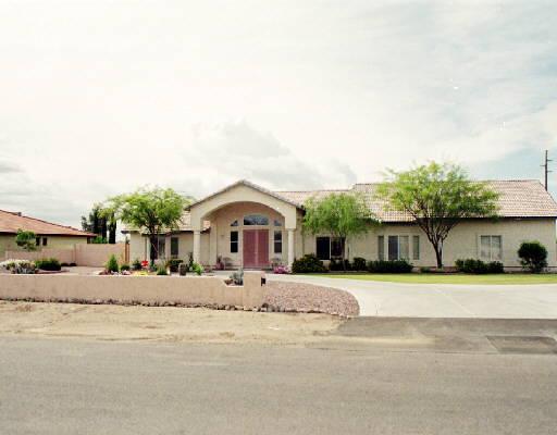 7441 W Grovers Ave., Glendale, AZ 85308