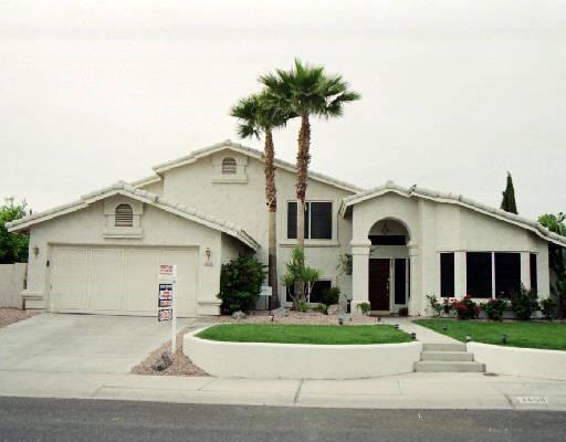 2650 E South Fork Dr., Phoenix, AZ 85048