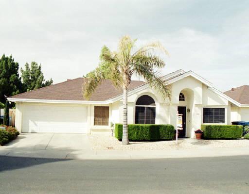 1020 E Annette Dr., Phoenix, AZ 85022