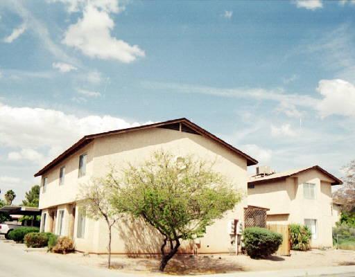 1424 E Knoll Cir., Mesa, AZ 85203