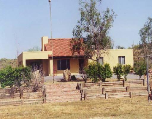 48224 N 33rd Ave., New River, AZ 85087