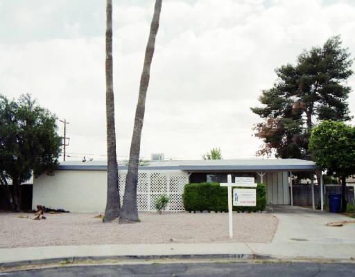 1827 W University Dr., Mesa, AZ 85201