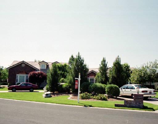 1015 E Caroline Ln., Tempe, AZ 85284