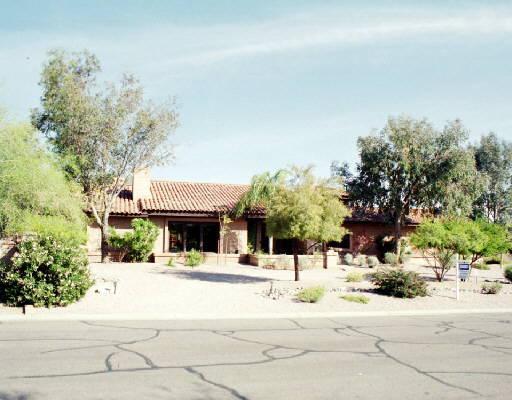 6121 N 34th Pl., Paradise Valley, AZ 85253