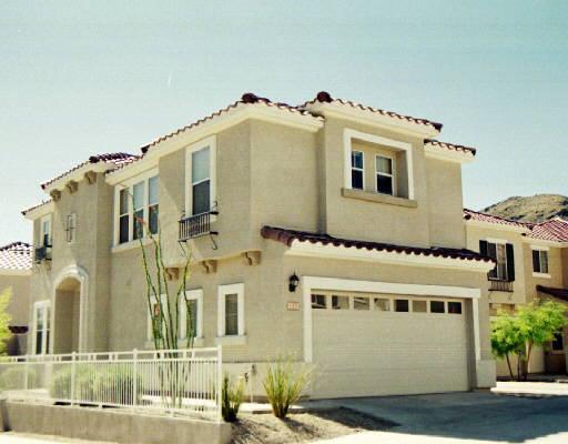 112 W Mountain Sage Ave., Phoenix, AZ 85045