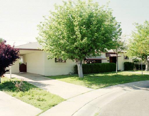 5626 N 20th Dr., Phoenix, AZ 85015