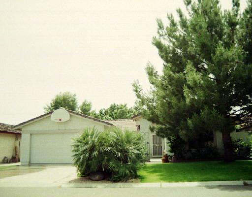 1625 E Edgewater Dr., Tempe, AZ 85283