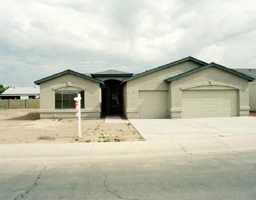 8022 W Mclellan Ave., Glendale, AZ 85303