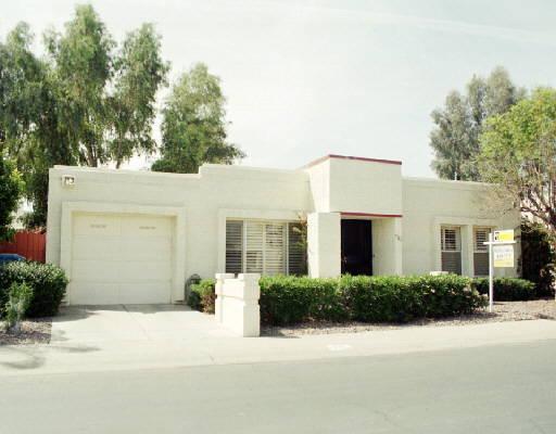 711 E Michelle Dr., Phoenix, AZ 85022