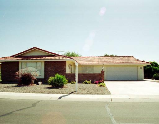 16217 N Meadow Park Dr., Sun City, AZ 85351