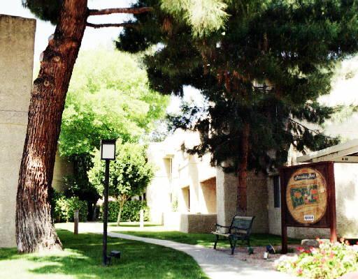 4444 E Paradise Village Pkwy. #132, Phoenix, AZ 85032