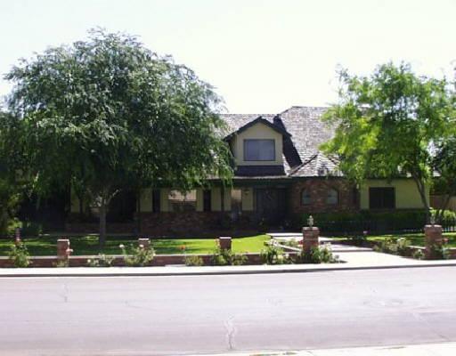 1655 N 26th St., Mesa, AZ 85213