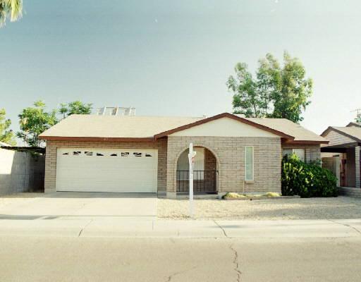 422 E Sequoia Dr., Phoenix, AZ 85024