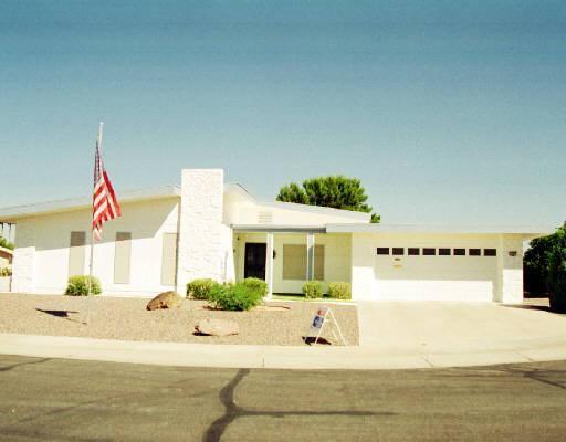 16817 N Meadow Park Dr., Sun City, AZ 85351