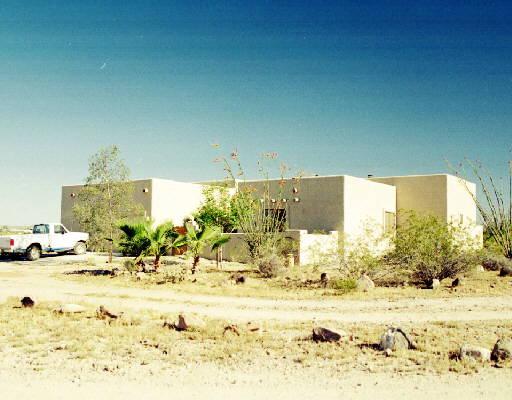 207 W Ridgecrest Rd., Phoenix, AZ 85086