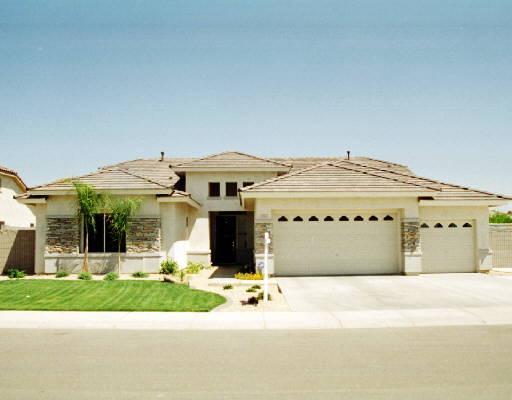 8062 W Carlota Ln., Peoria, AZ 85383