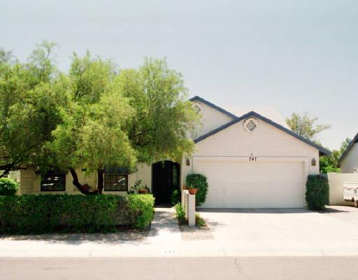 747 E Piute Ave., Phoenix, AZ 85024