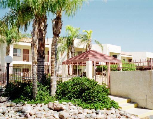 1352 E Highland Ave. #220, Phoenix, AZ 85014