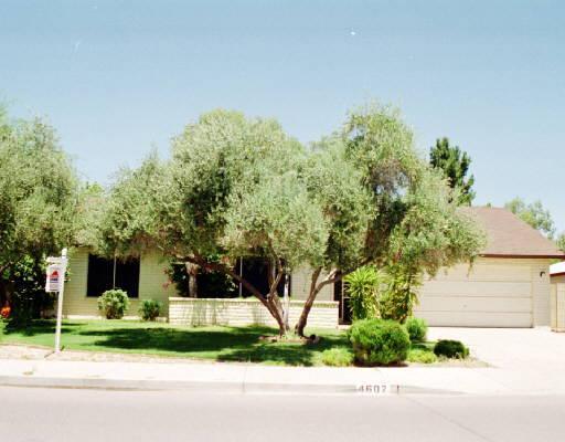 4602 E Paradise Ln., Phoenix, AZ 85032
