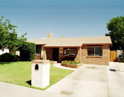 6044 W Holly St., Phoenix, AZ 85035