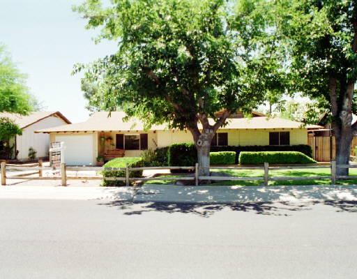 2923 W Rose Ln., Phoenix, AZ 85017