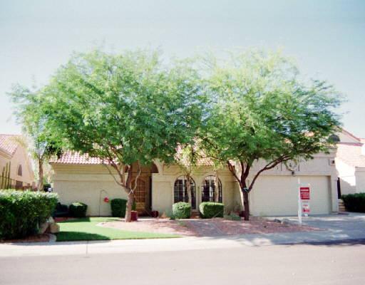 3910 E Amberwood Dr., Phoenix, AZ 85048