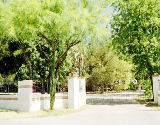 7002 E Paradise Dr., Scottsdale, AZ 85254