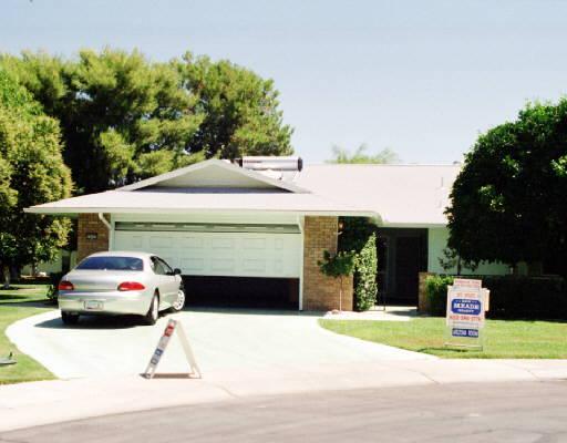 19205 N Lakeforest Dr., Sun City, AZ 85373