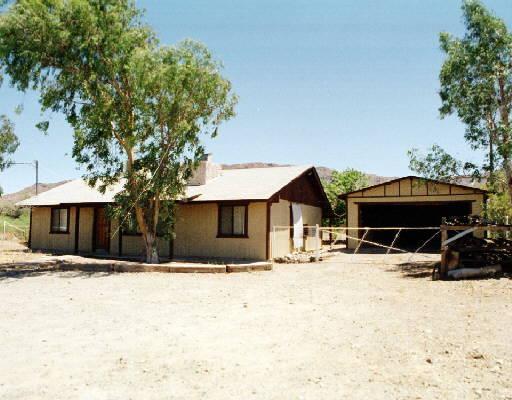 9632 S 27th Ave., Laveen, AZ 85339