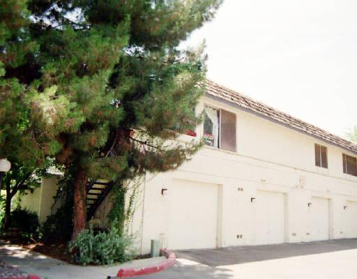 5627 S Doubloon Ct. #E, Tempe, AZ 85283