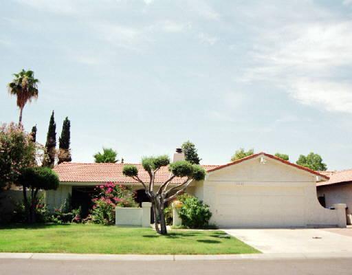 1541 E Edgewater Dr., Tempe, AZ 85283