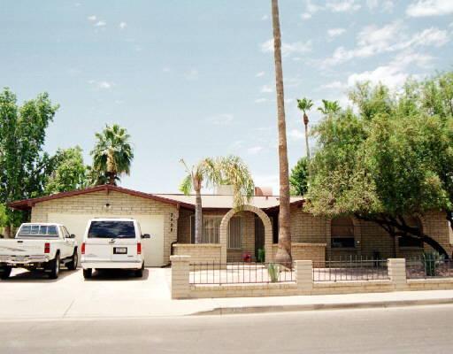 3028 S Estrella Cir., Mesa, AZ 85202