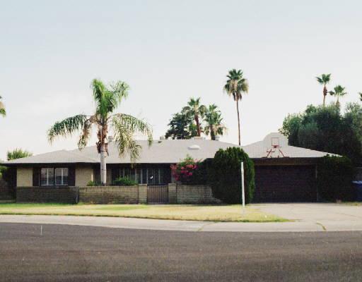 3524 E Becker Ln., Phoenix, AZ 85028