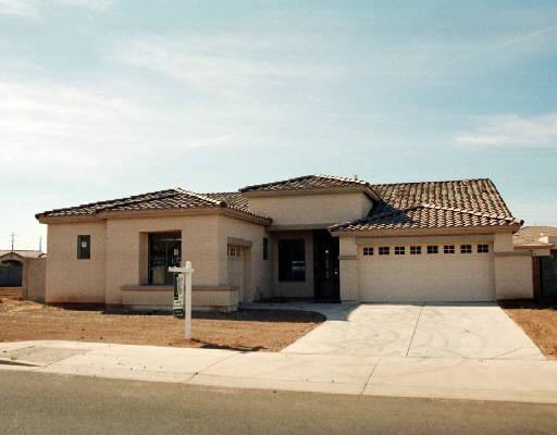 10529 E Posada Ave., Mesa, AZ 85212