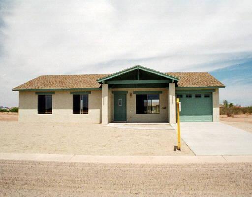 15764 Cherry Hills St., Arizona City, AZ 85223